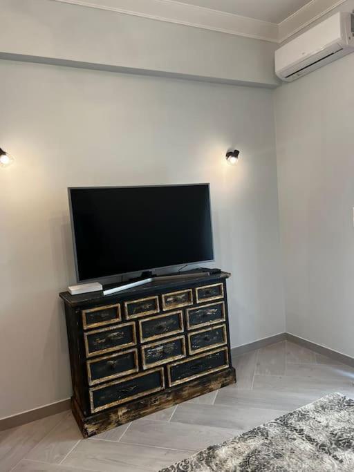 Olivia Luxury Apartment Palio Faliro Athena Bagian luar foto